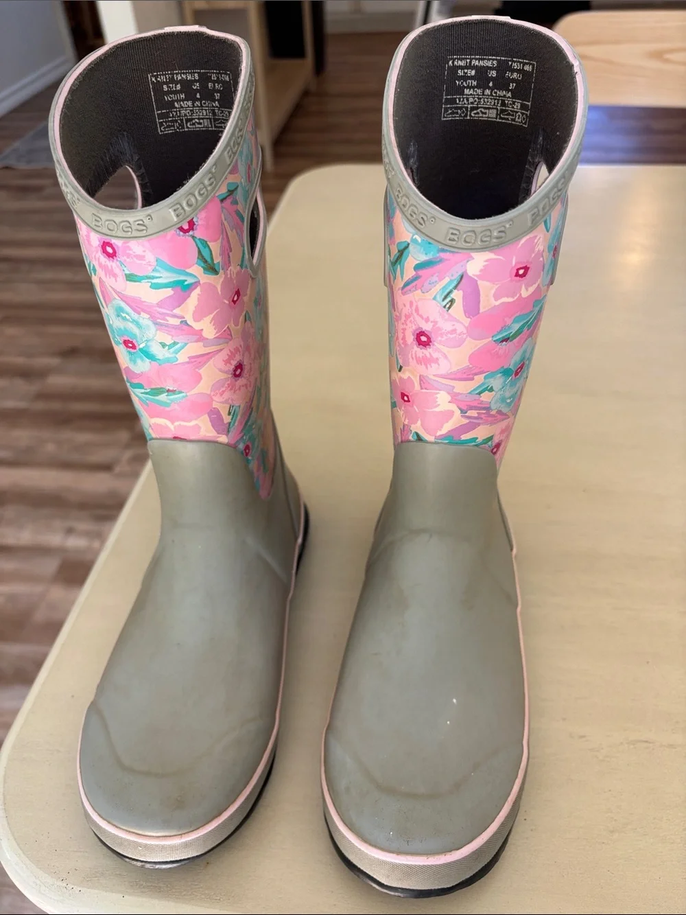 Bogs keep feet